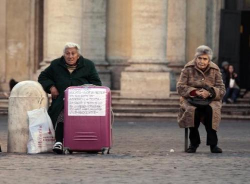 Italy-poverty