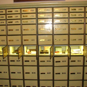 Safe-Deposit-Boxes