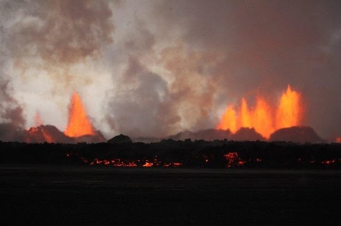 Iceland - The Holuhraun fissure eruption this morning1