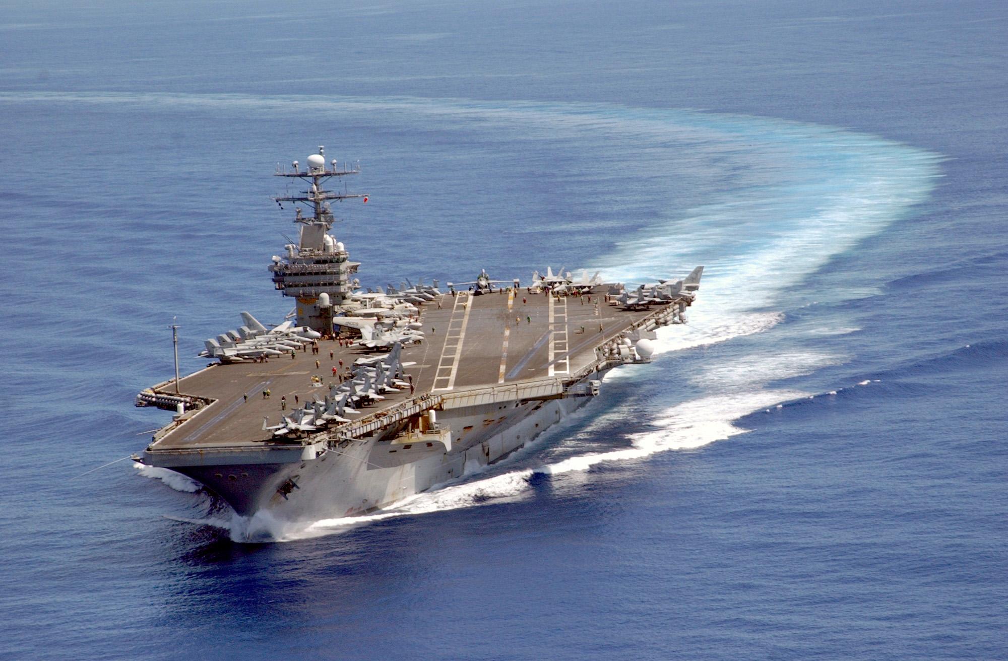 uss_carl_vinson_on_patrol_in_the_pacific
