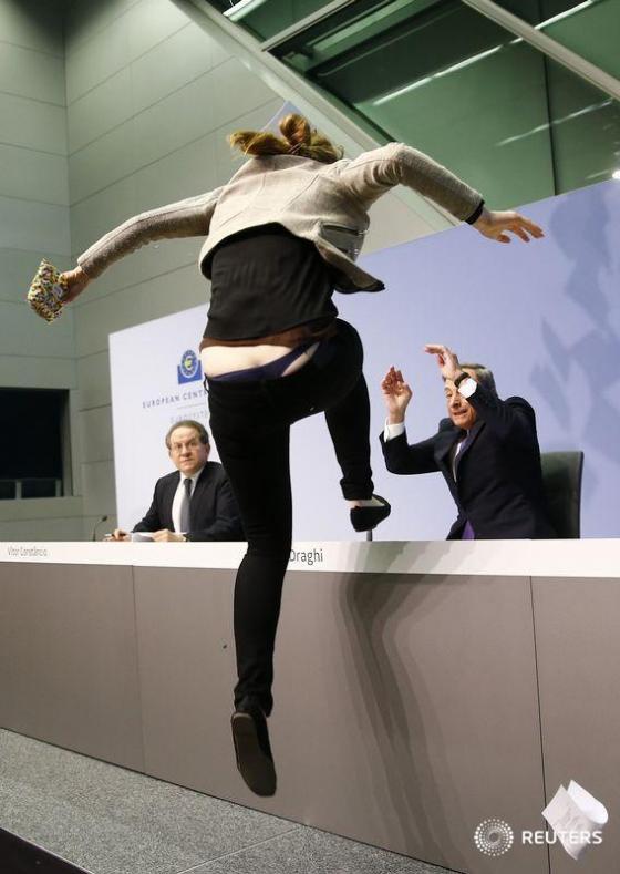 draghi attacked woman_0