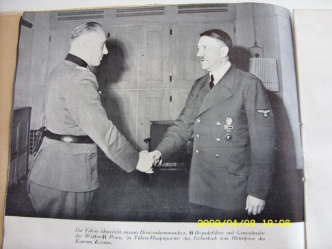 hitler-masonic-handshake-2