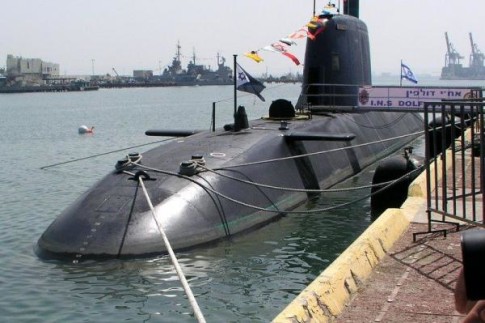German-made-submarine-heads-to-Israel-for-delivery